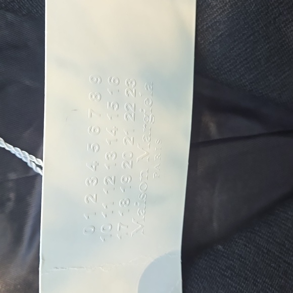 Maison Martin Margiela Covered Button BlazerRegular price $ 2,980.00 NWT - Picture 4 of 9